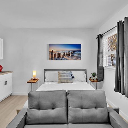 Young Circle & Hollywood Blvd Posh Studio Suite Luaran gambar