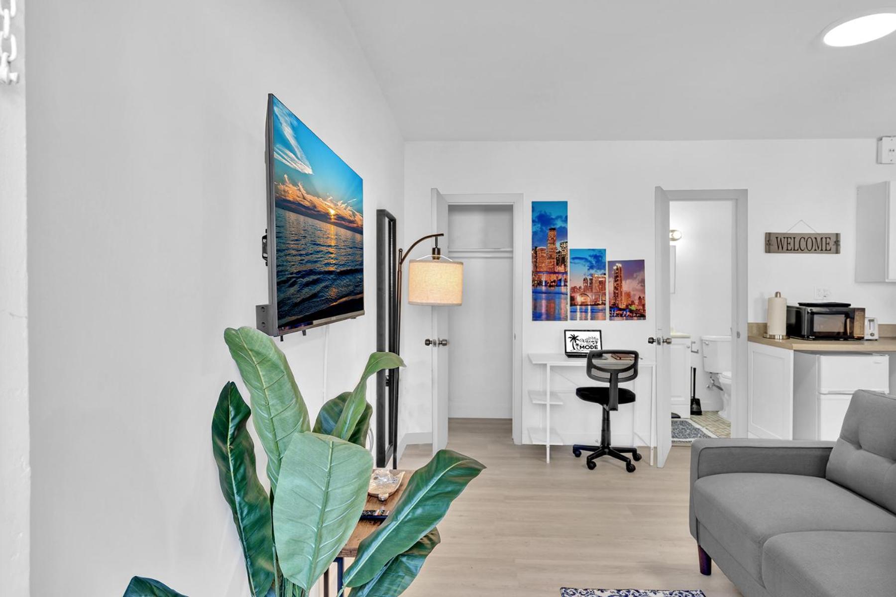 Young Circle & Hollywood Blvd Posh Studio Suite Luaran gambar