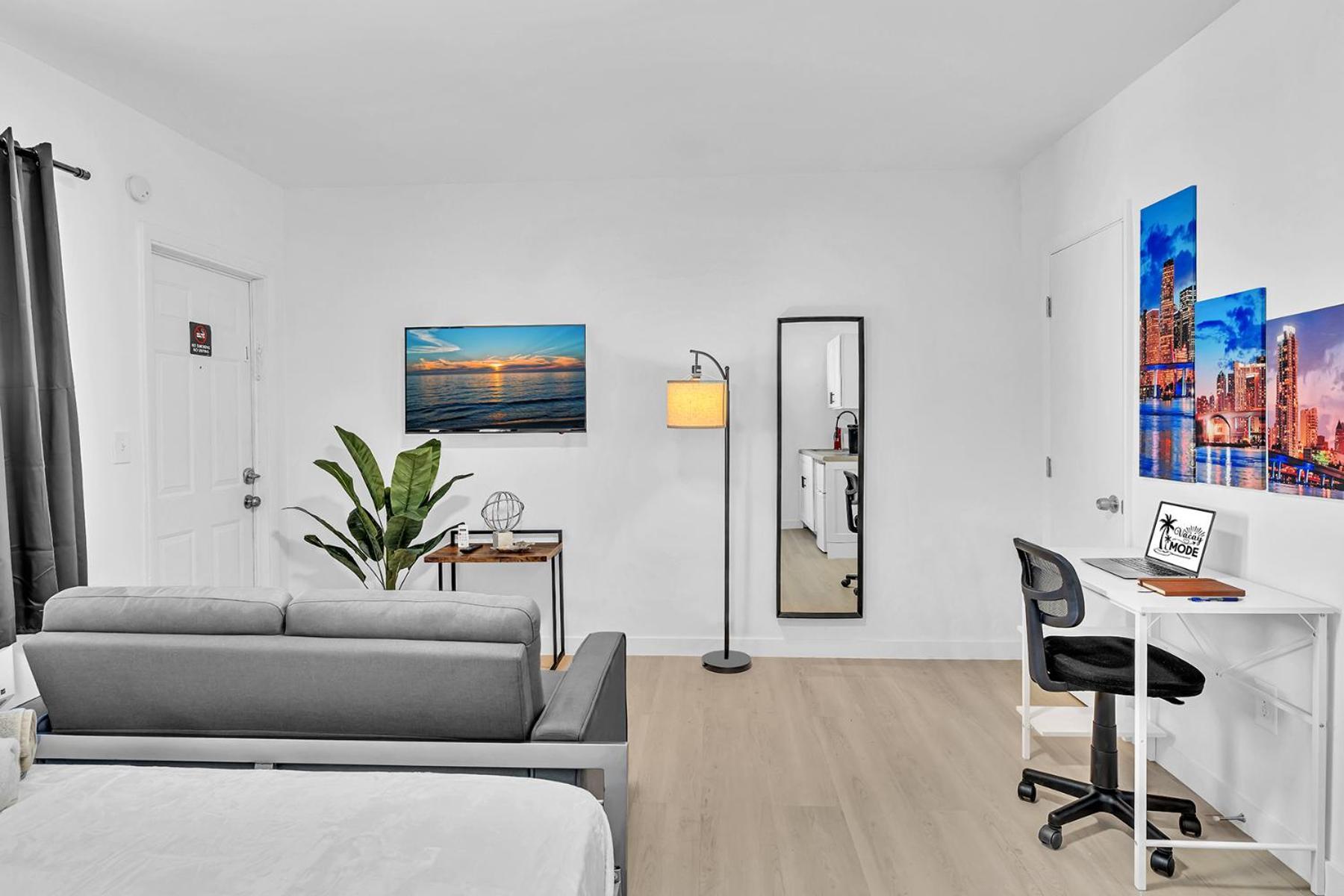 Young Circle & Hollywood Blvd Posh Studio Suite Luaran gambar